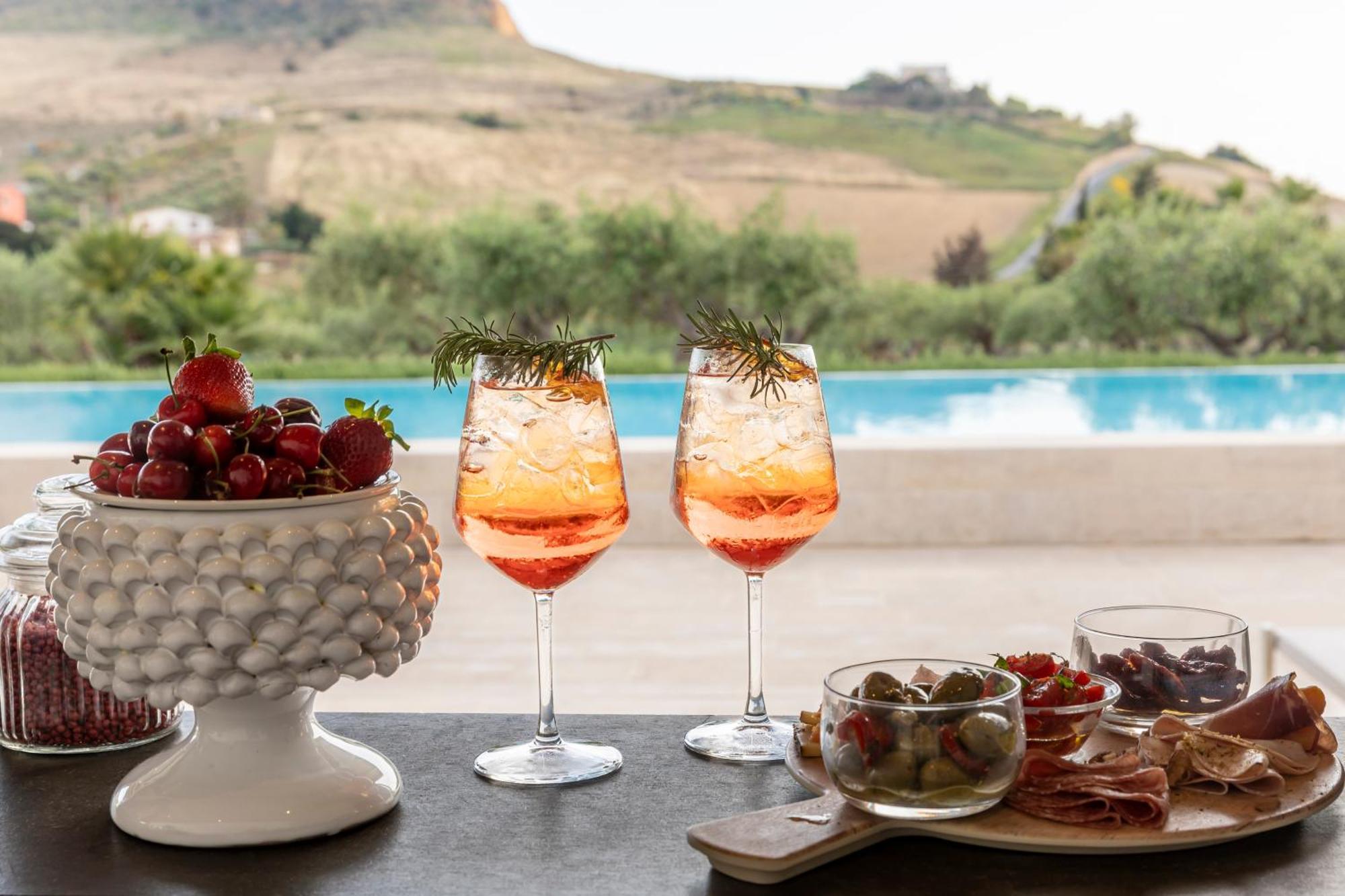 Borgo Giallonardo Wine Relais 雷阿尔蒙特 外观 照片