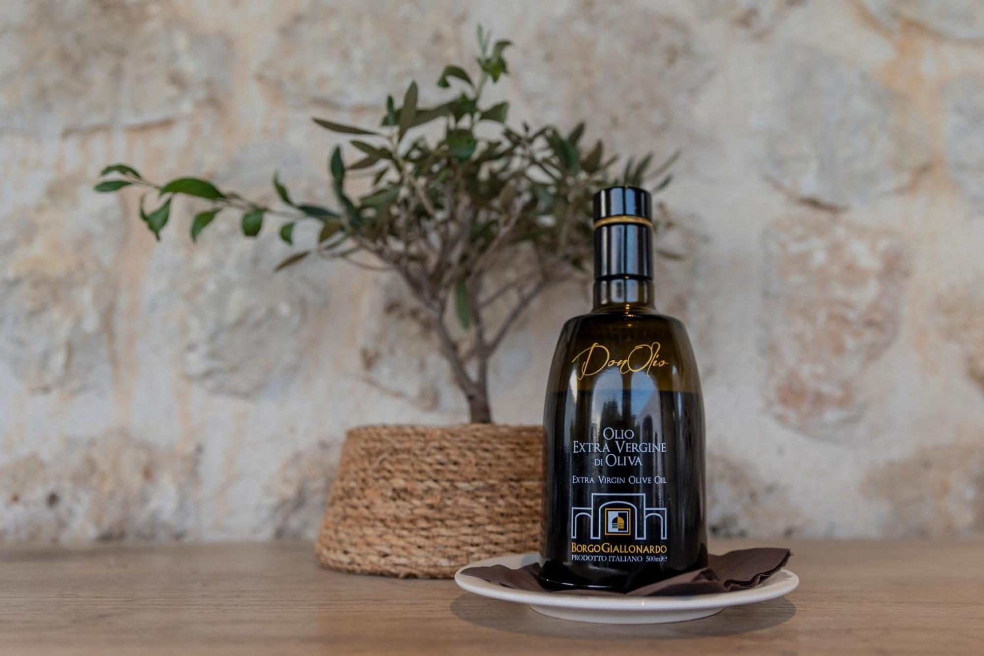 Borgo Giallonardo Wine Relais 雷阿尔蒙特 外观 照片