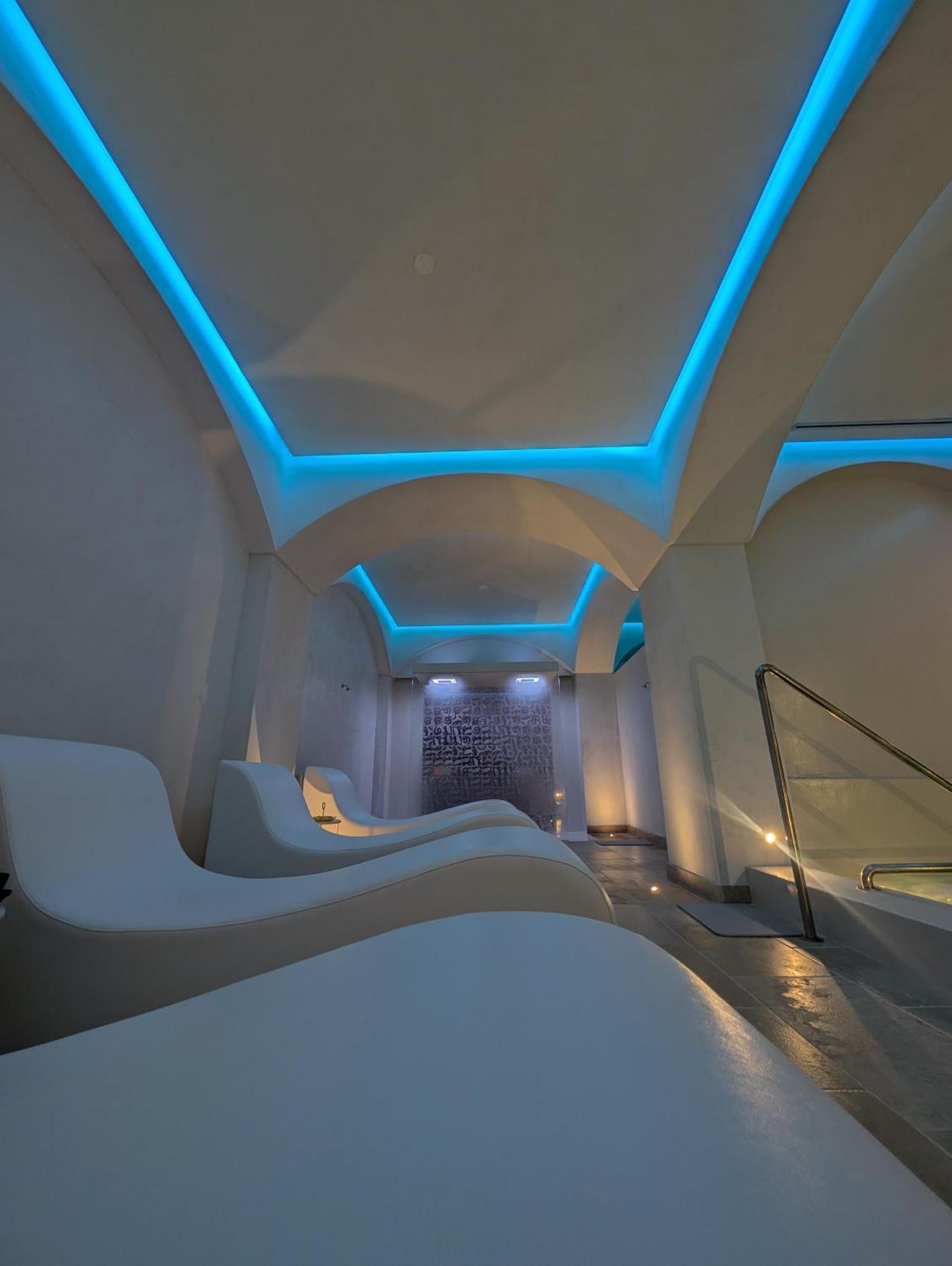 Borgo Giallonardo Wine Relais 雷阿尔蒙特 外观 照片