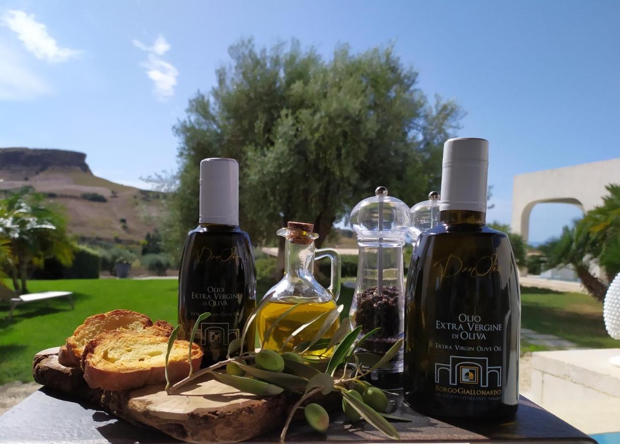 Borgo Giallonardo Wine Relais 雷阿尔蒙特 外观 照片