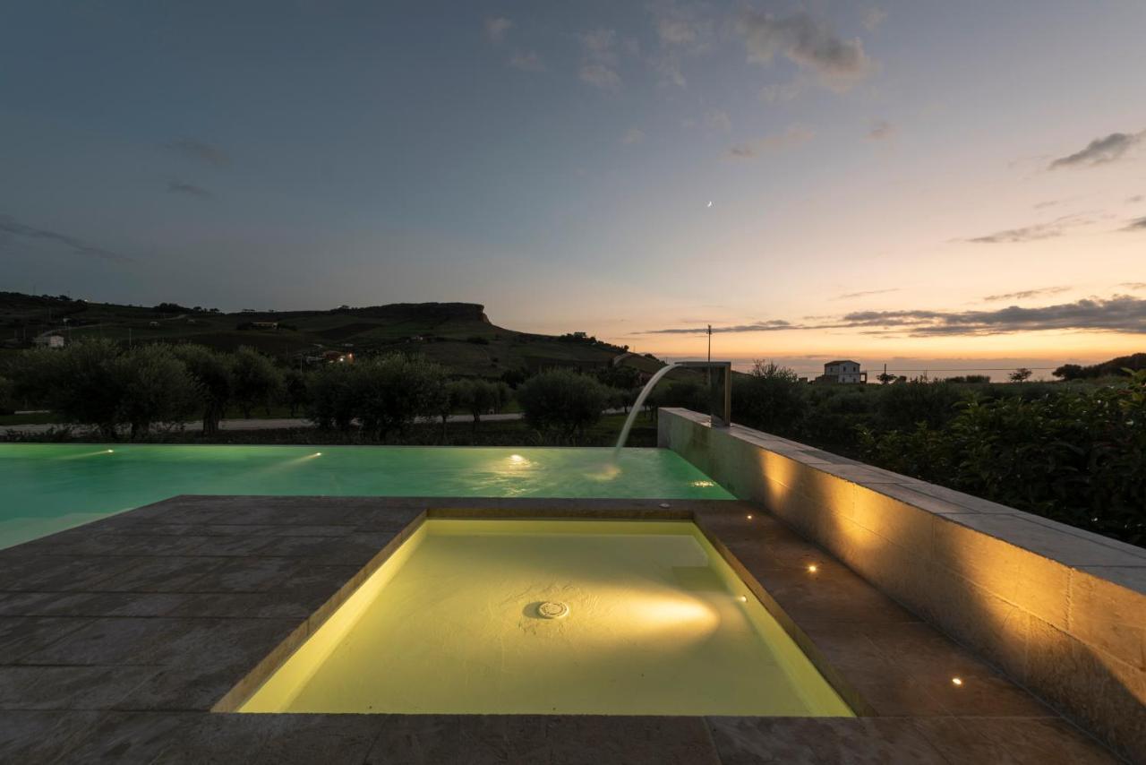 Borgo Giallonardo Wine Relais 雷阿尔蒙特 外观 照片