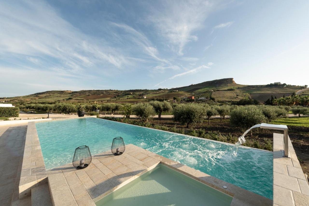 Borgo Giallonardo Wine Relais 雷阿尔蒙特 外观 照片